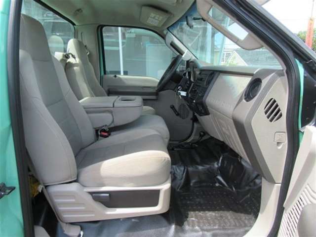 2008 Ford F-350 Super Duty XL DRW 4WD